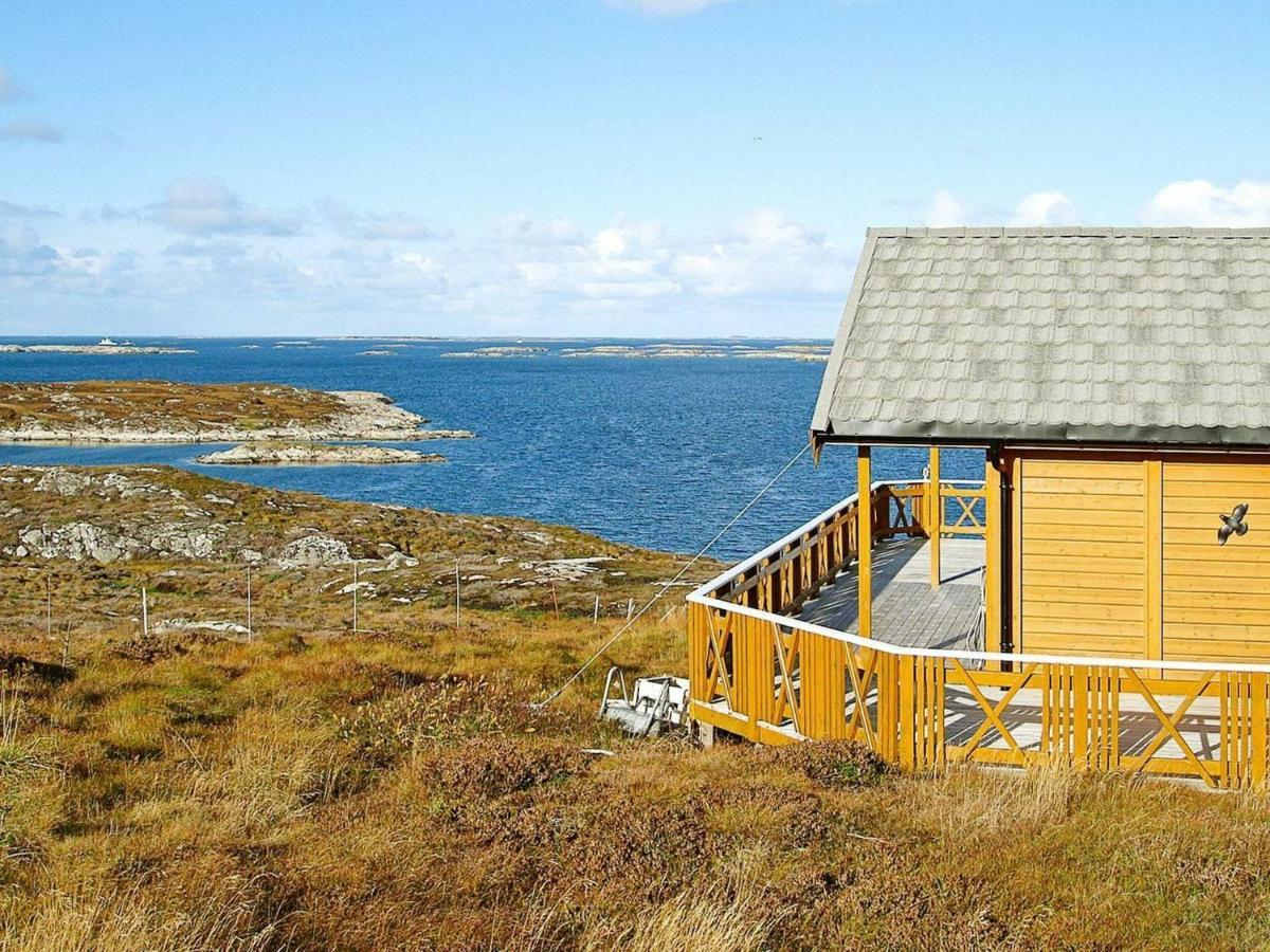 Three-Bedroom Holiday Home In Dyrvik Tuvnes Экстерьер фото